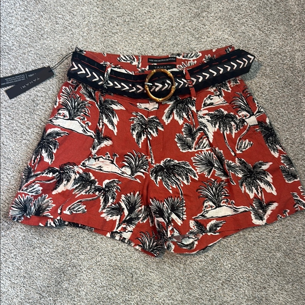 Tropical Palm Print Women's Shorts with Reversible Belt